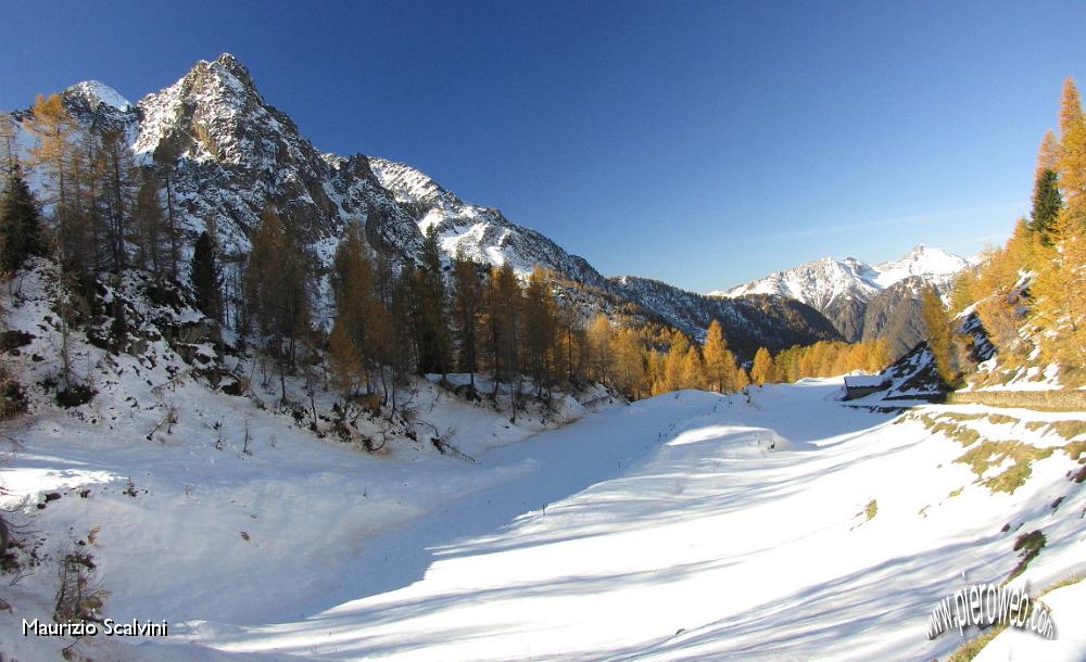 07 Panorama di valle.JPG